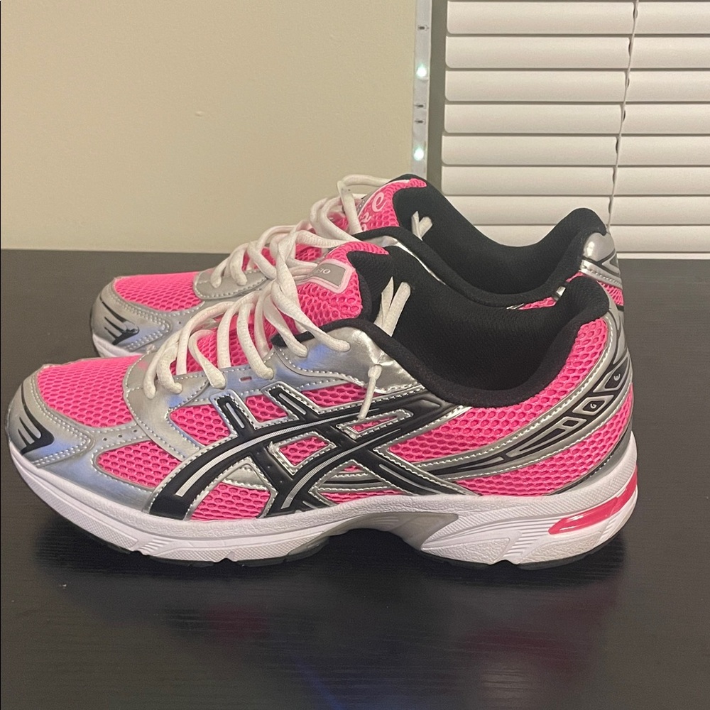 ASICS Mens Pink and Silver Running Shoes - Picture 3 of 5